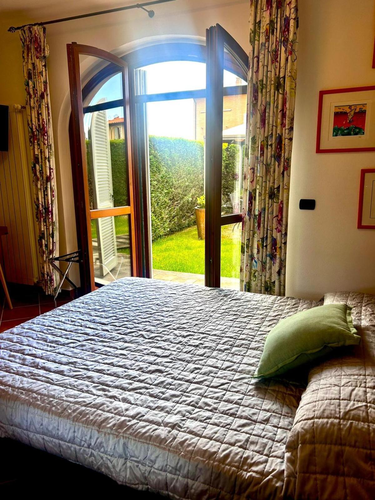 Casa Paola Nel Chianti Bed and Breakfast Castelnuovo Berardenga Δωμάτιο φωτογραφία